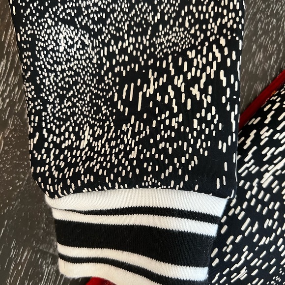 Fabletics mesh back bomber jacket - Picture 3 of 4